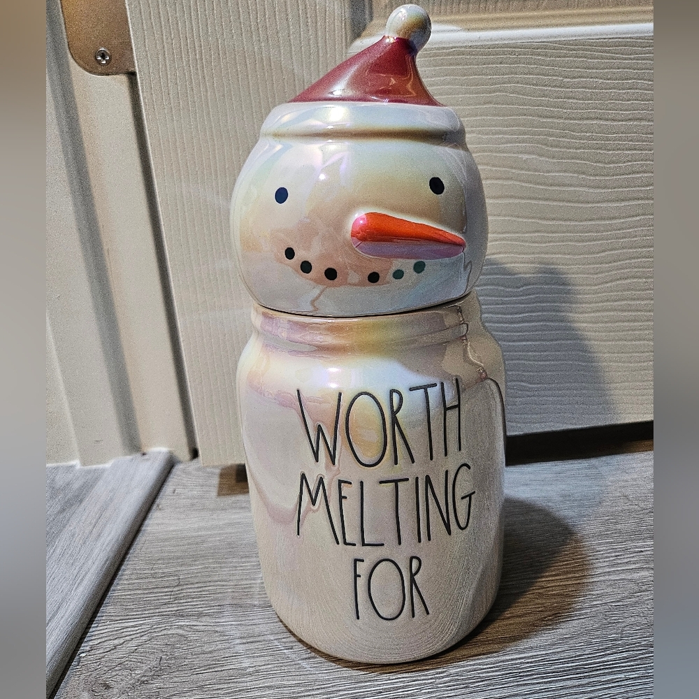 Rae dunn snowman olaf jar